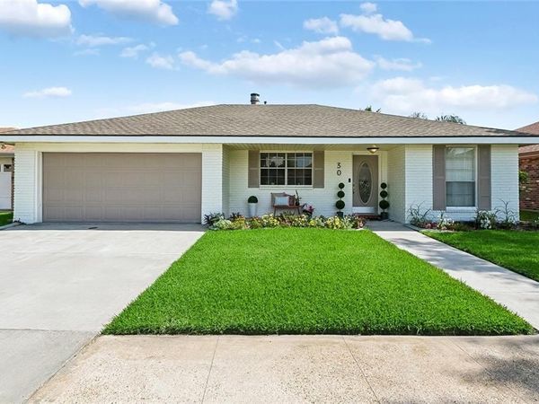 30 ANJOU Drive, Kenner, LA 70065