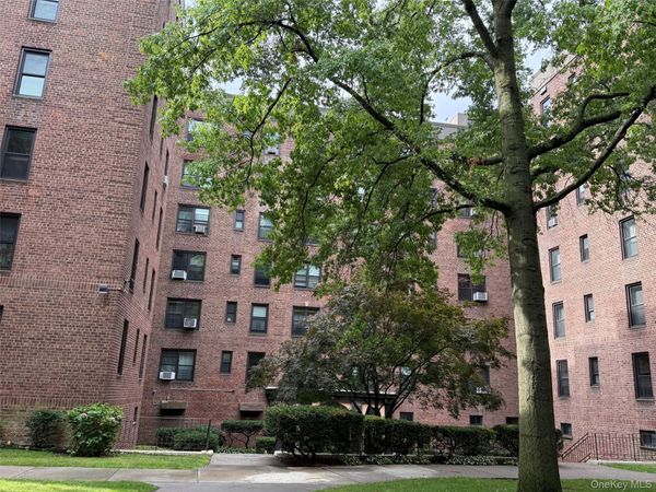 83-85 Woodhaven Boulevard , Unit 4F, Woodhaven, NY 11421