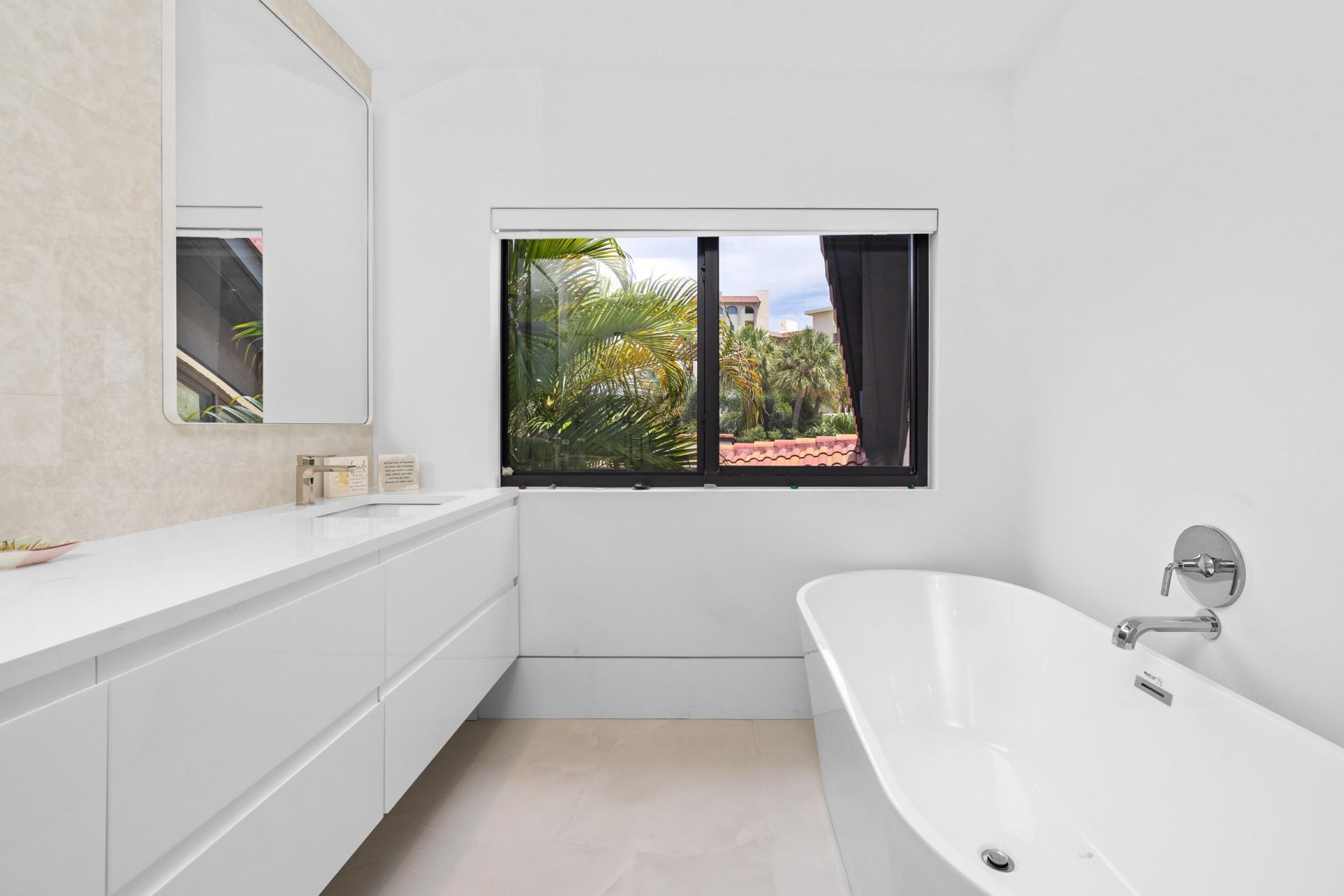 3474 S Ocean Boulevard, Unit 10, Palm Beach, FL 33480 Photo