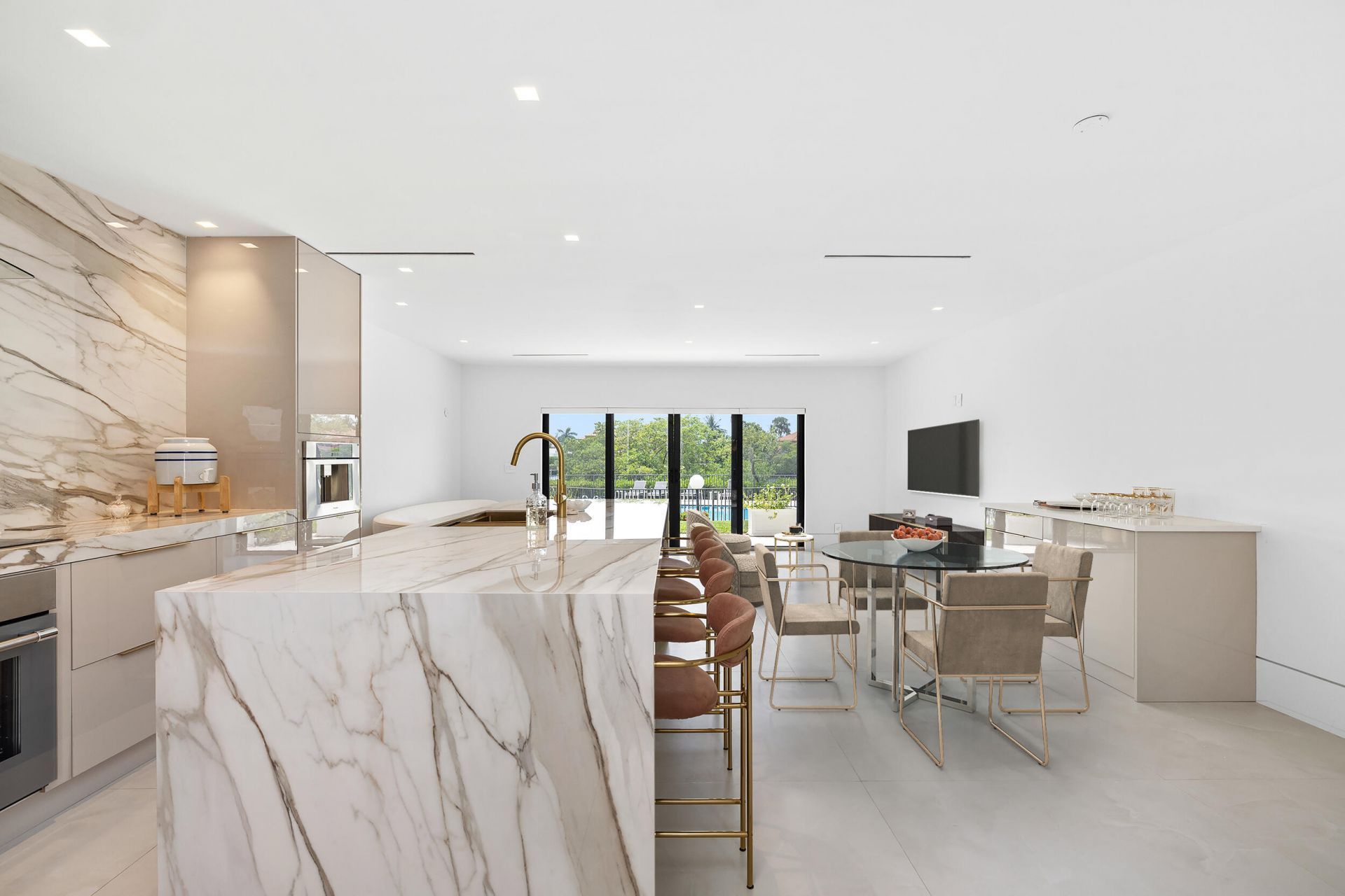 3474 S Ocean Boulevard, Unit 10, Palm Beach, FL 33480 Photo