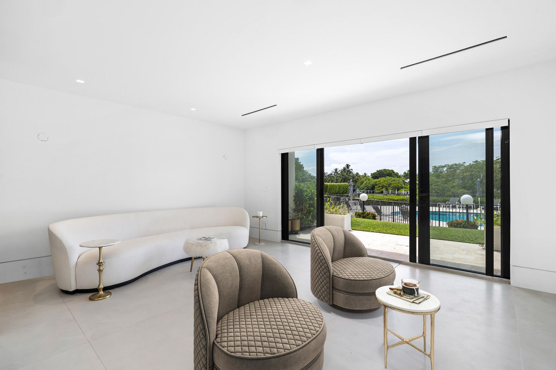 3474 S Ocean Boulevard, Unit 10, Palm Beach, FL 33480 Photo