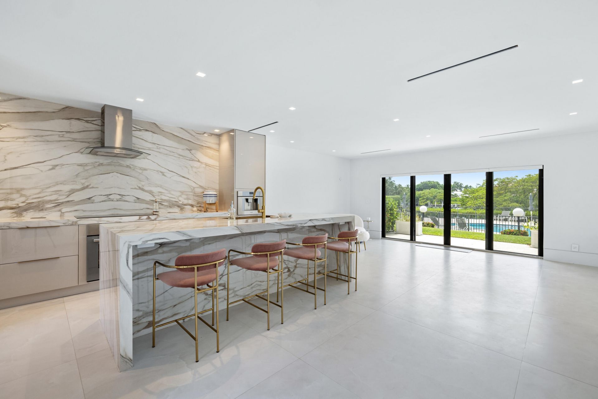 3474 S Ocean Boulevard, Unit 10, Palm Beach, FL 33480 Photo