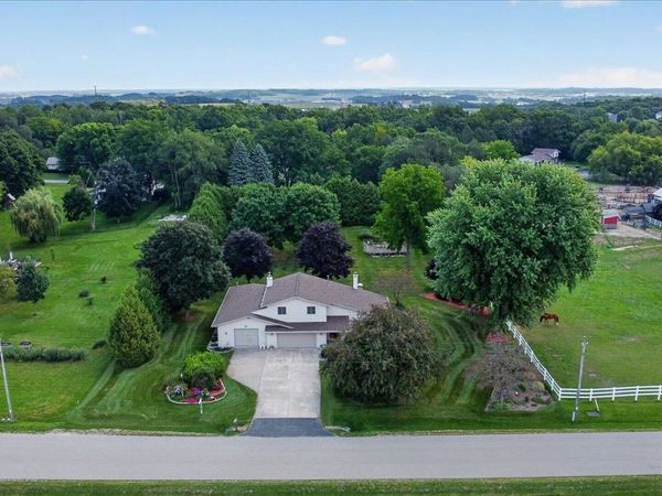 4956 Enchanted Valley Road, Middleton, WI 53562