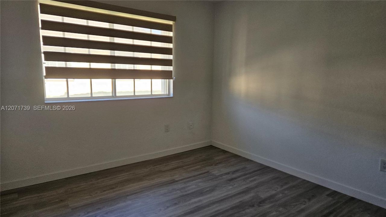 6758 NW 182nd St , Unit 101, Hialeah, FL 33015 Photo