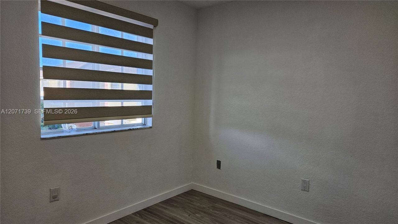 6758 NW 182nd St , Unit 101, Hialeah, FL 33015 Photo