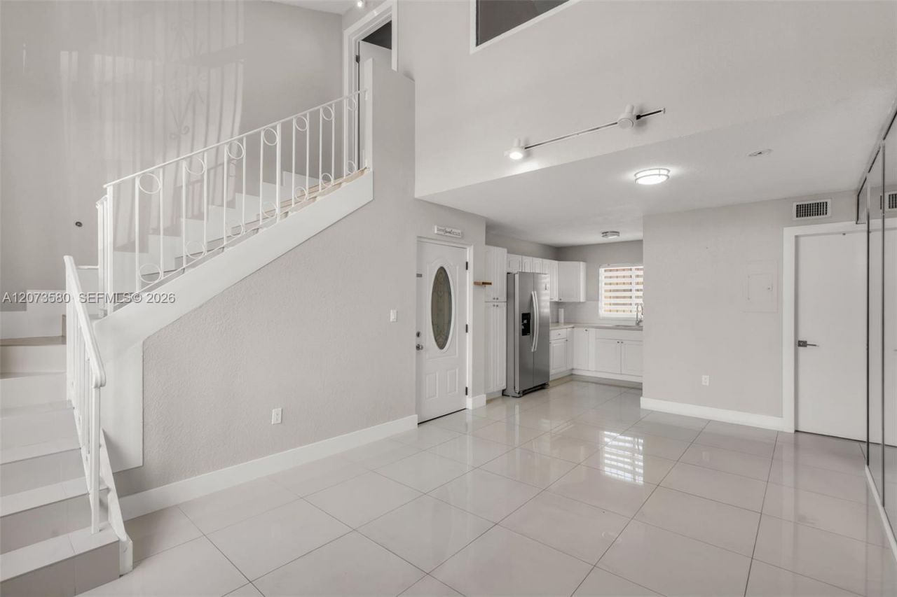 2775 W 62nd St, Unit 206, Hialeah, FL 33016 Photo