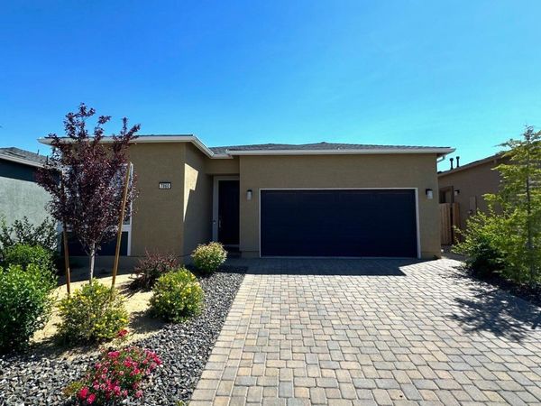 7860 Hoback Drive, Sparks, NV 89436
