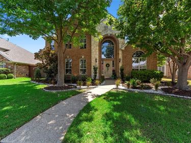 2447 Blackstone Drive, Frisco, TX 75033