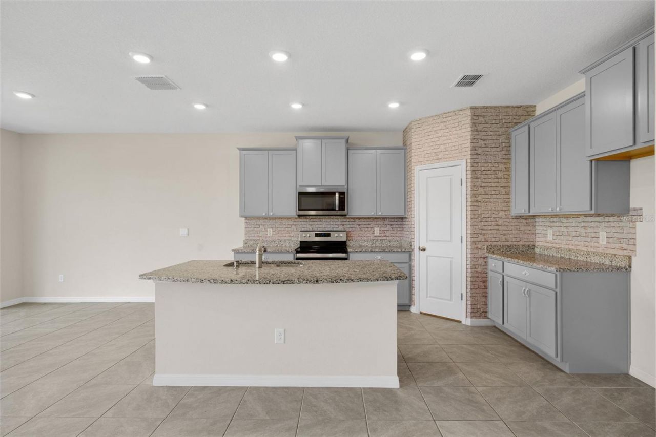 3813 Lively Coral Place, Bradenton, FL 34208 Photo