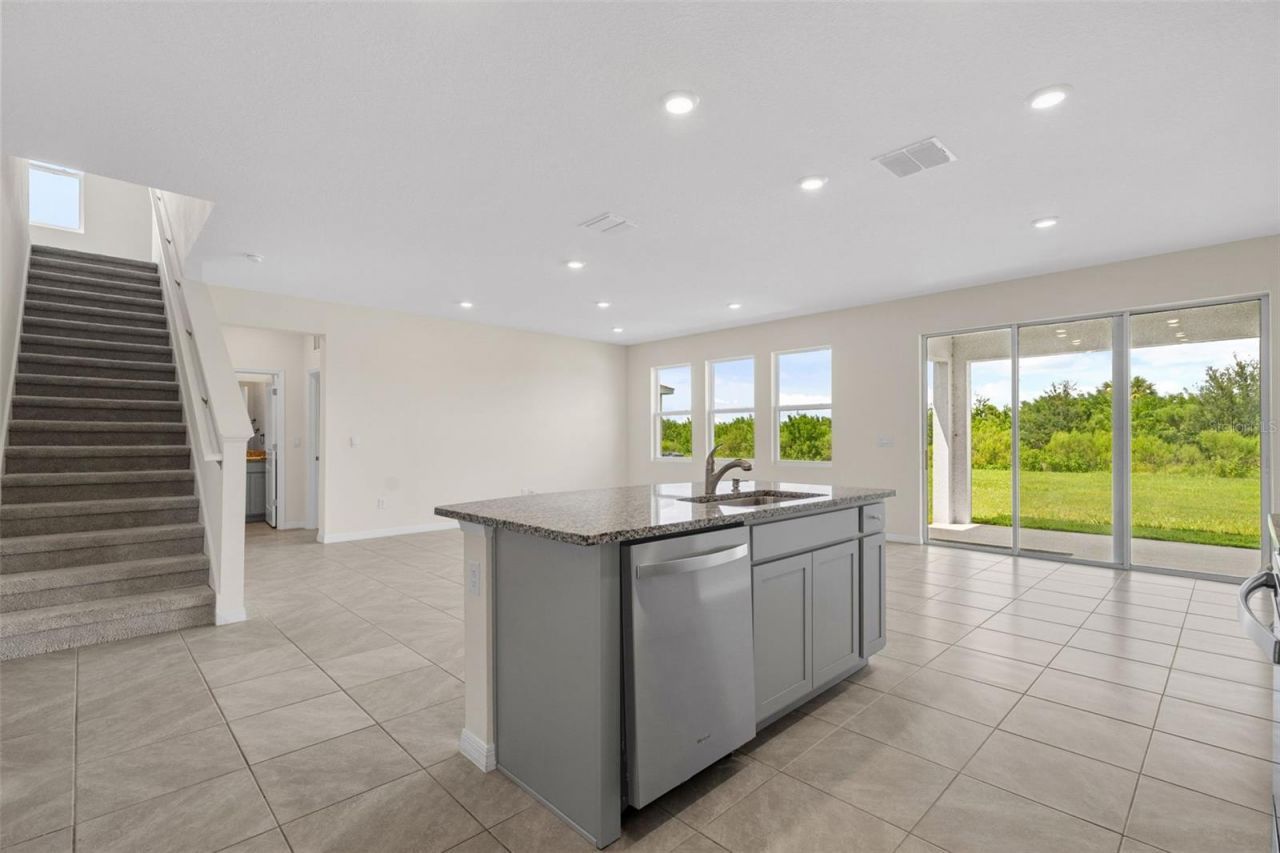 3813 Lively Coral Place, Bradenton, FL 34208 Photo