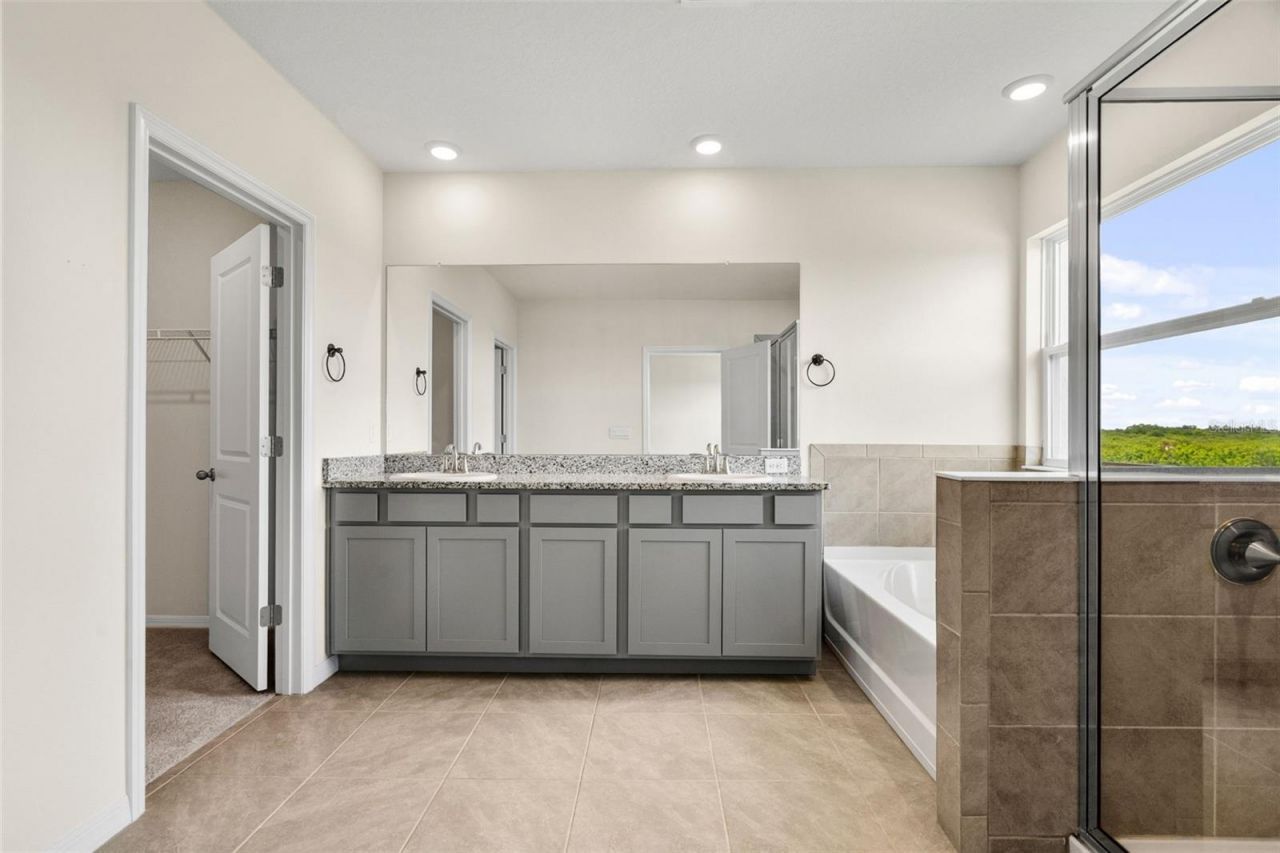 3813 Lively Coral Place, Bradenton, FL 34208 Photo