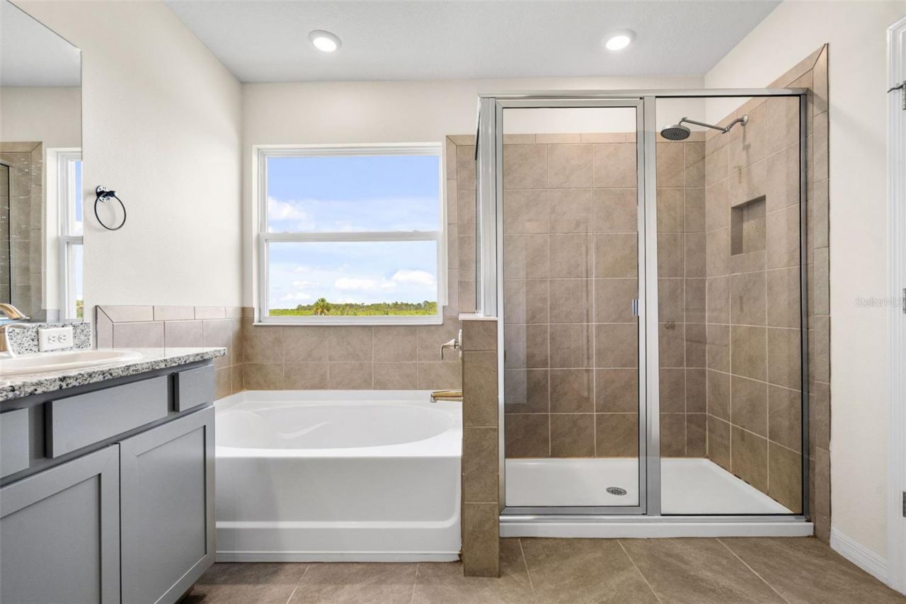 3813 Lively Coral Place, Bradenton, FL 34208 Photo