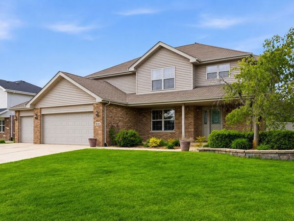 15726 Menominee Court , Manhattan, IL 60442