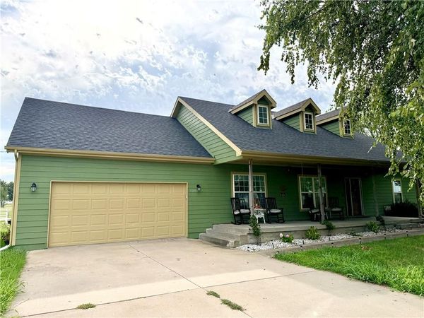 12580 238th Street, Linwood, KS 66052