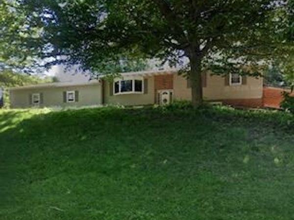 6607 Parr Road SE, Newark, OH 43056