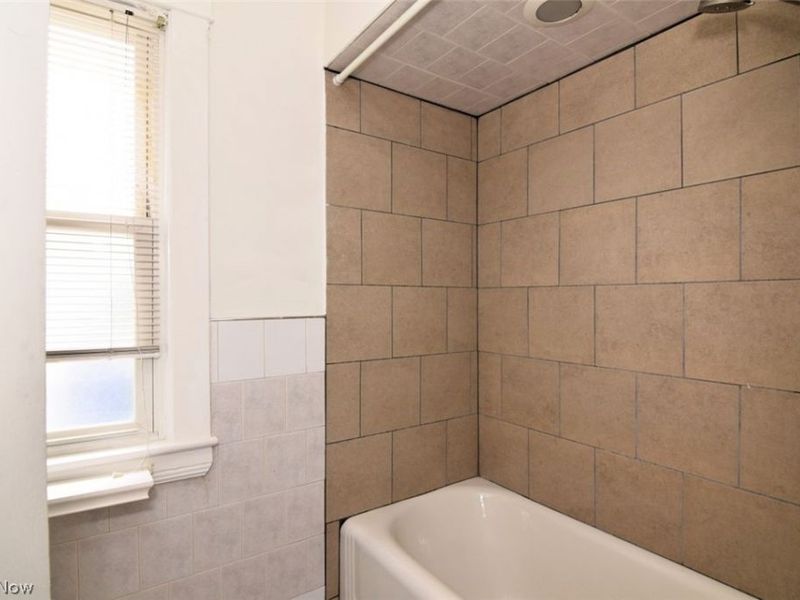 3186 W 88th Street, Cleveland, OH 44102 Photo 27