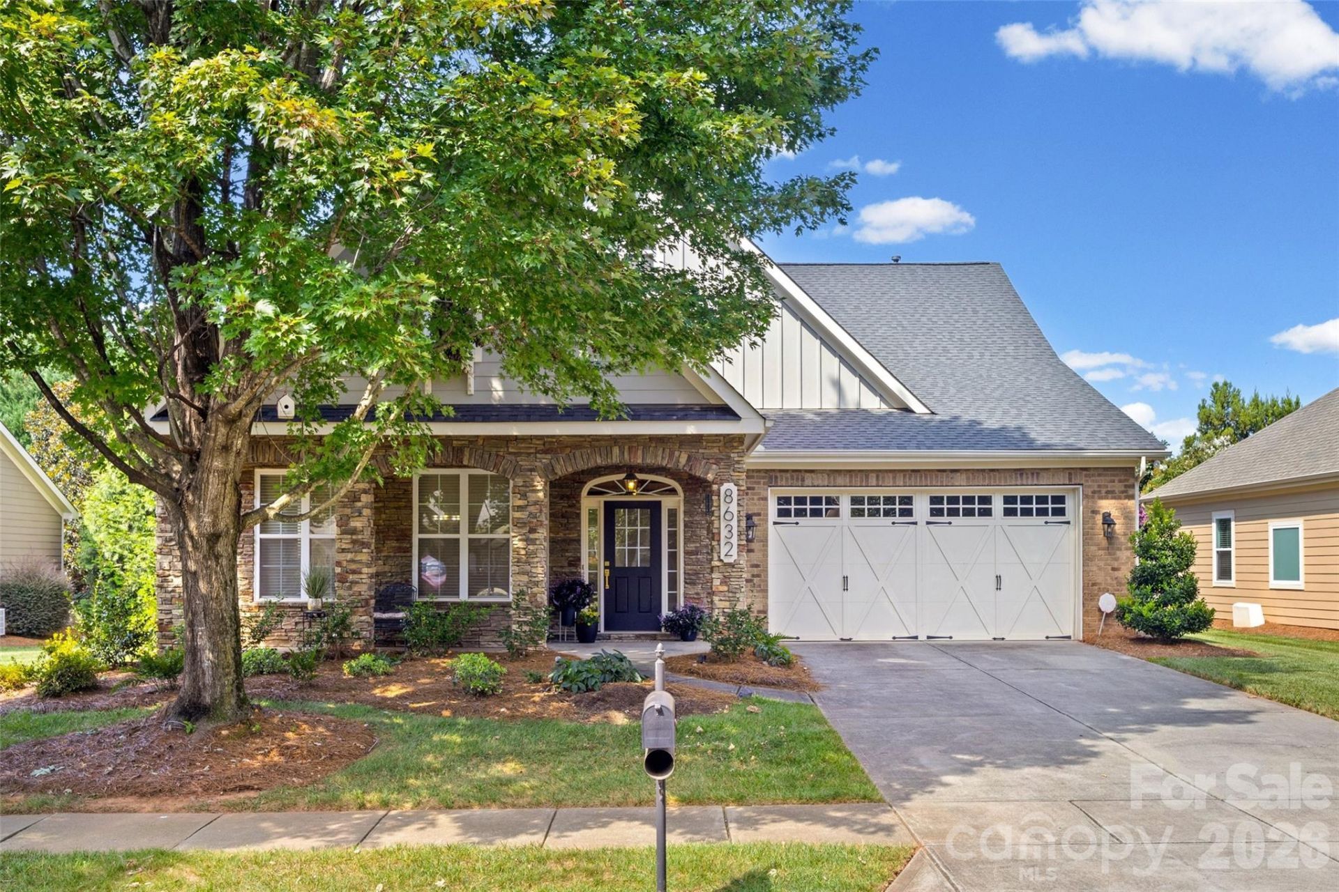 8632 Sequoia Grove Lane, Charlotte, NC 28214 Main Photo