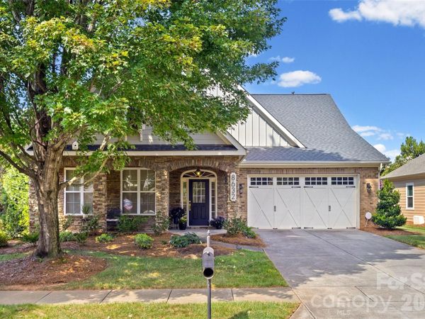 8632 Sequoia Grove Lane, Charlotte, NC 28214