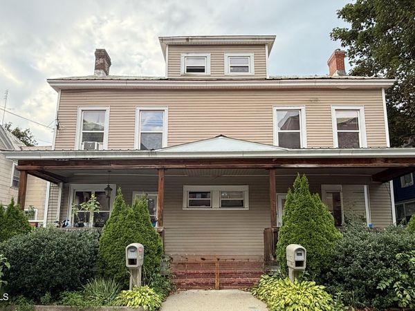 10 Goodwin Avenue, Glens Falls, NY 12801