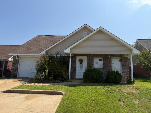 166 Mike Ave., Guntown, MS 38849