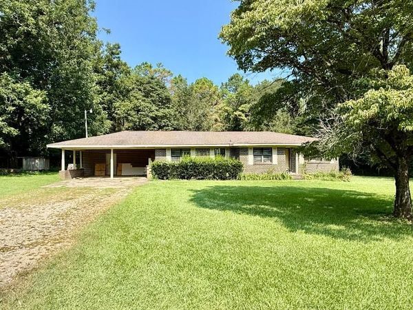 6445 Mississippi 25, Fulton, MS 38843