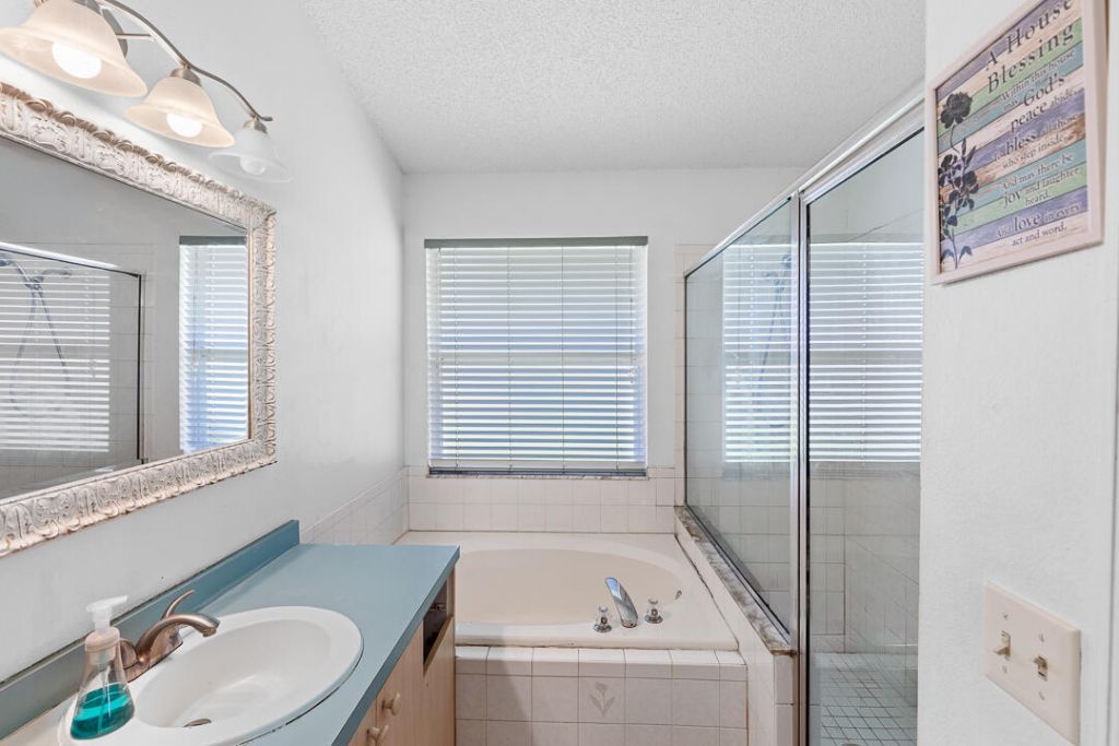 1526 SW Santander Avenue, Port Saint Lucie, FL 34953 Photo