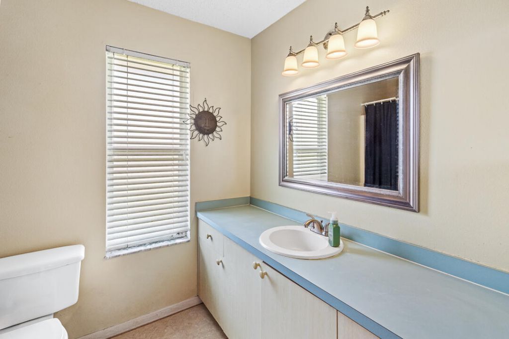 1526 SW Santander Avenue, Port Saint Lucie, FL 34953 Photo
