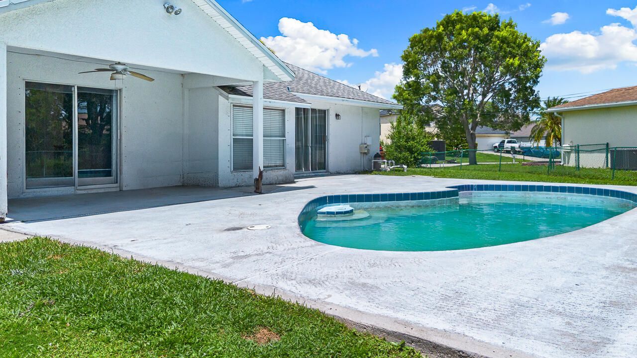 1526 SW Santander Avenue, Port Saint Lucie, FL 34953 Photo