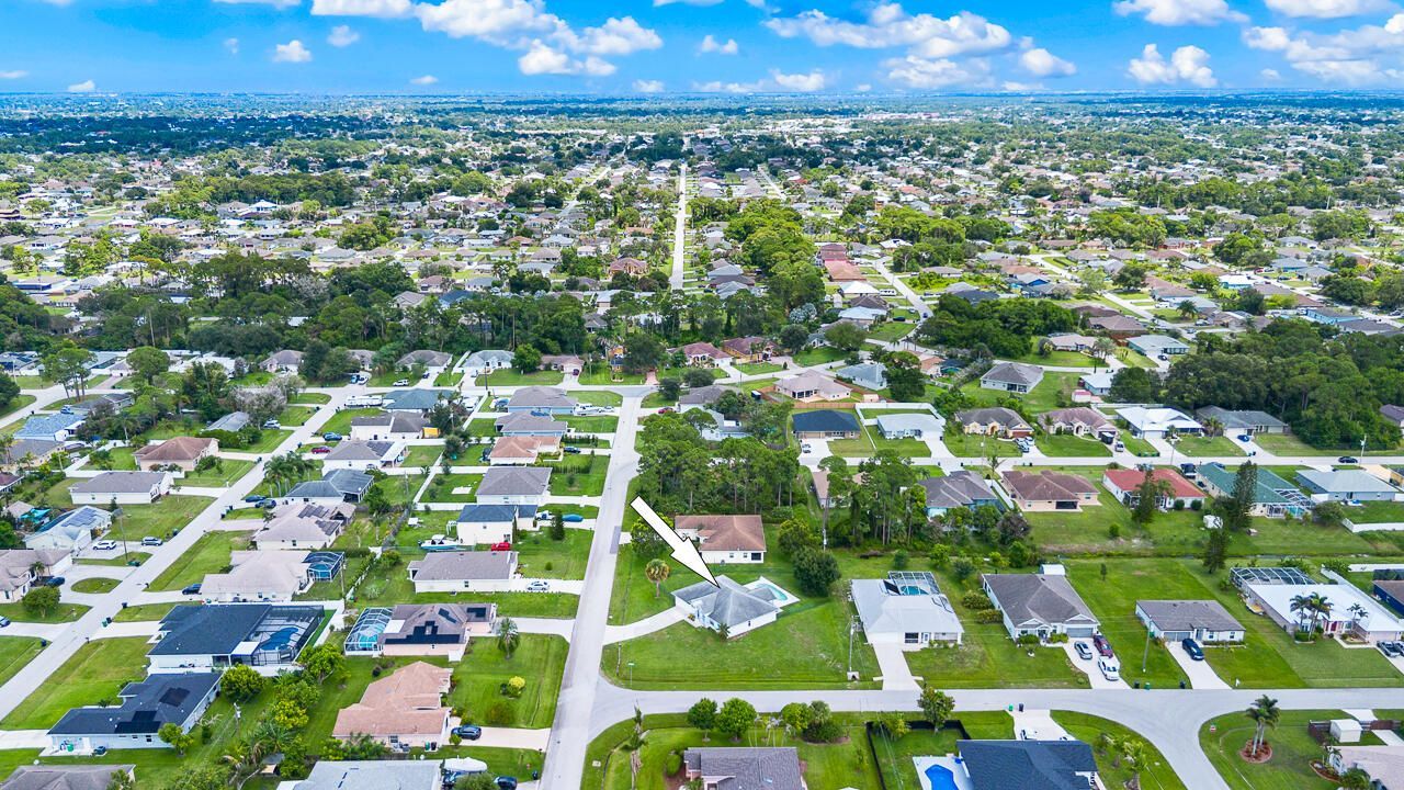 1526 SW Santander Avenue, Port Saint Lucie, FL 34953 Photo