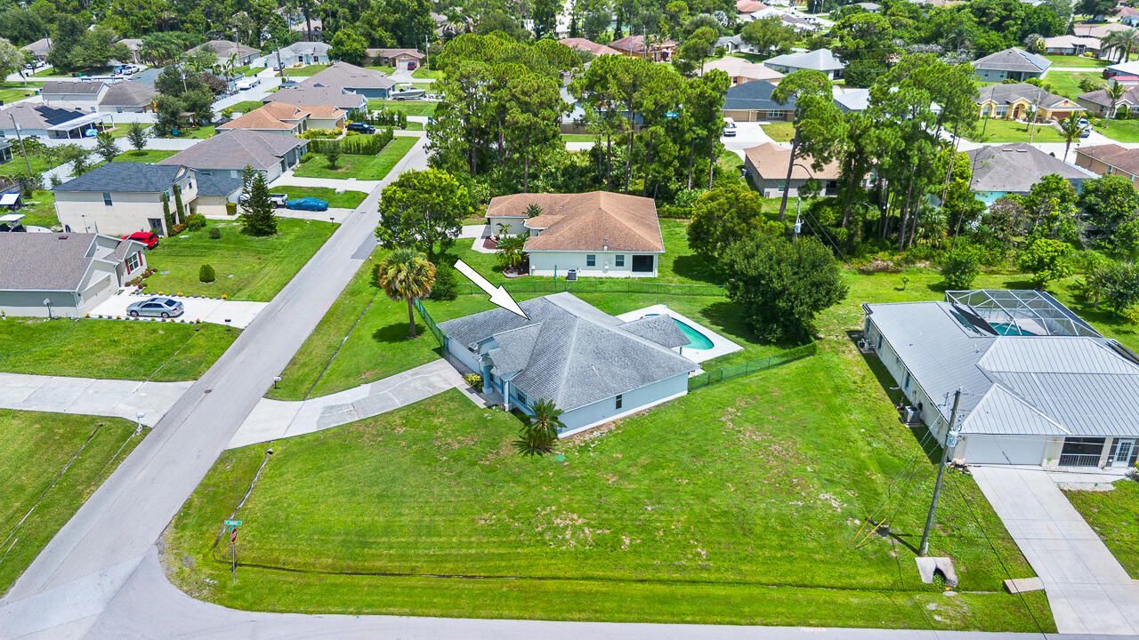 1526 SW Santander Avenue, Port Saint Lucie, FL 34953 Photo