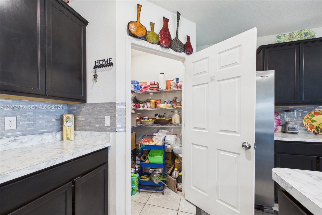 301 SE Volkerts Ter , Port Saint Lucie, FL 34983 Photo