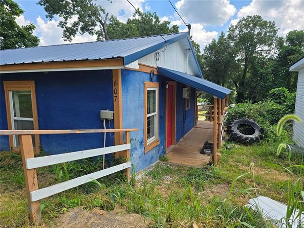 607 Broadway Street , Waynesville, MO 65583