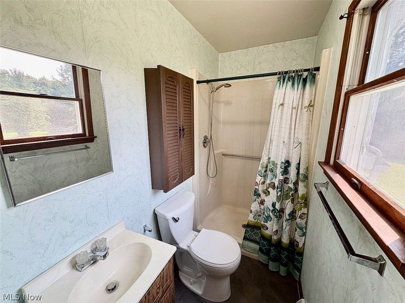16481 Hart Road, Montville, OH 44064 Photo 17