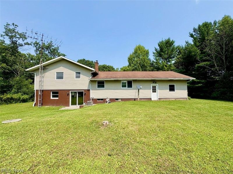 16481 Hart Road, Montville, OH 44064 Photo 30