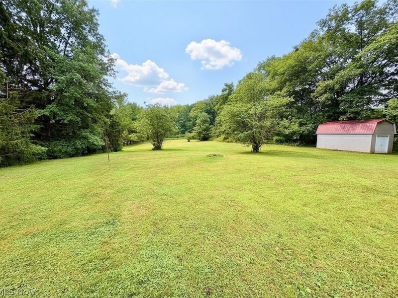 16481 Hart Road, Montville, OH 44064 Photo 31