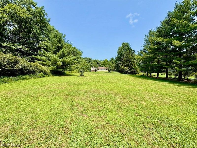 16481 Hart Road, Montville, OH 44064 Photo 35