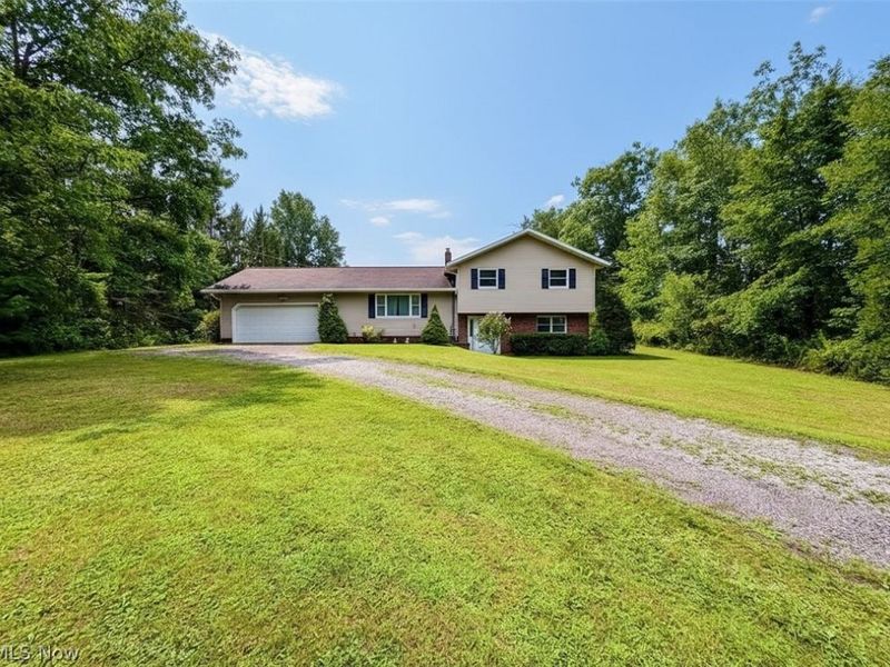 16481 Hart Road, Montville, OH 44064 Photo 36