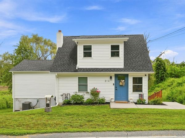 814 County Route 12, New Hampton, NY 10958