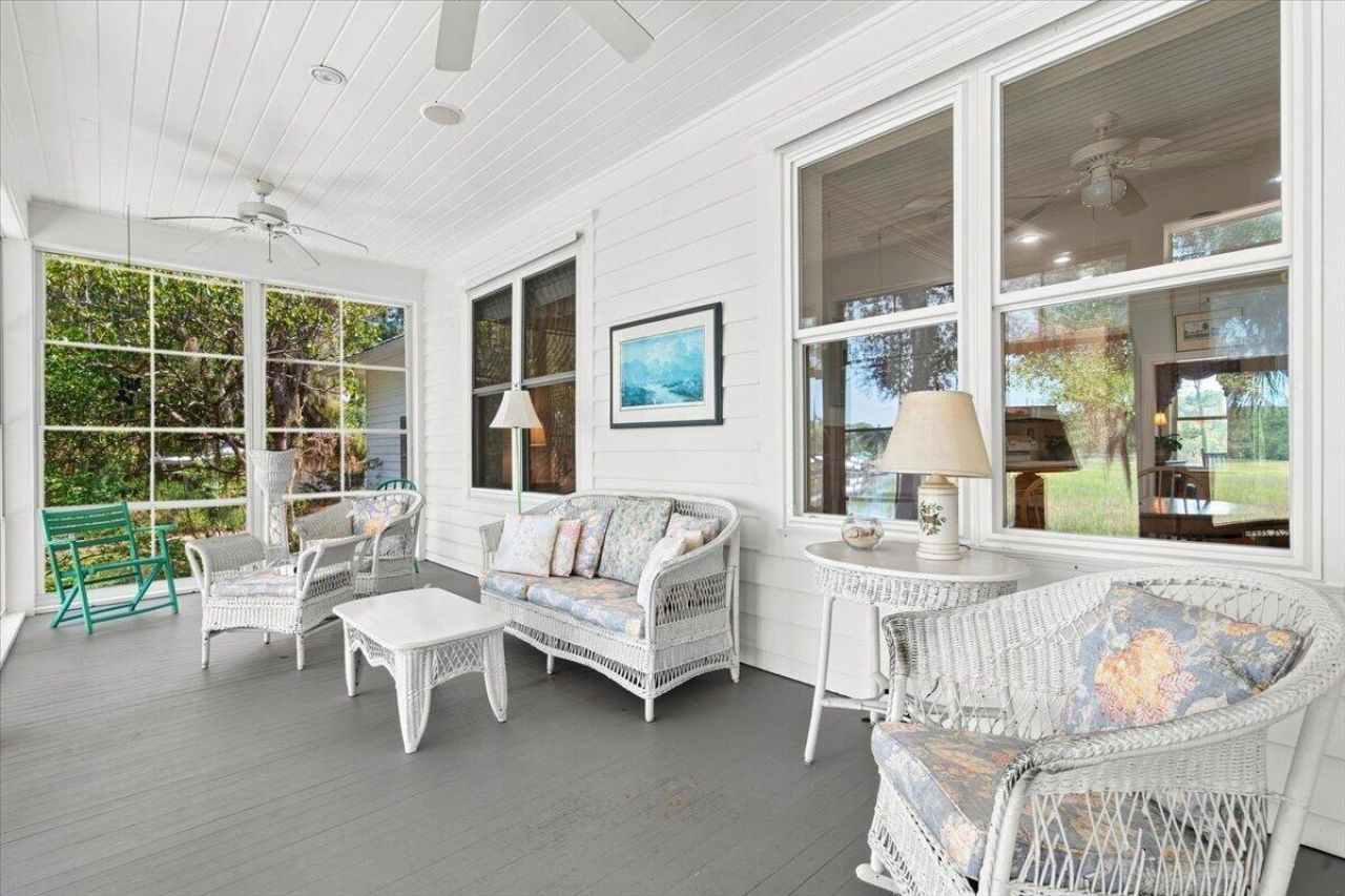 8618 Pope Landing Road Photo 30