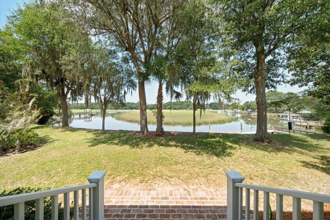 8618 Pope Landing Road Photo 36