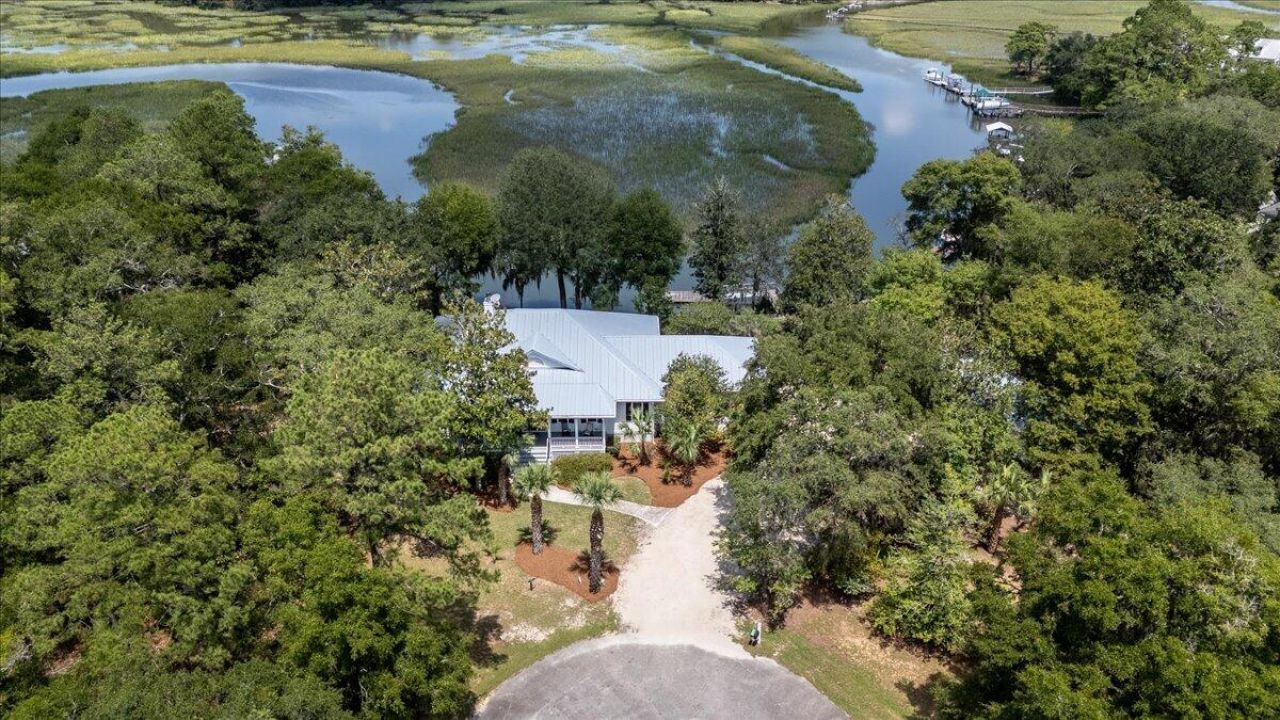 8618 Pope Landing Road Photo 49