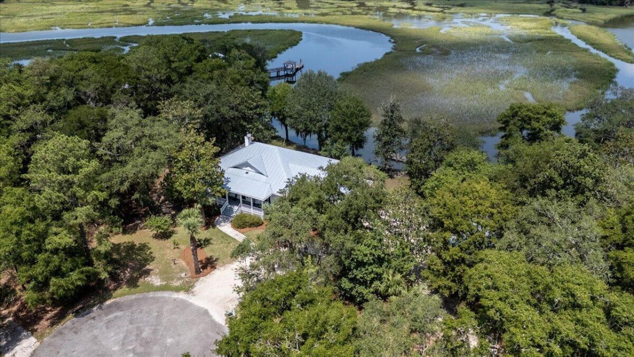 8618 Pope Landing Road Photo 50