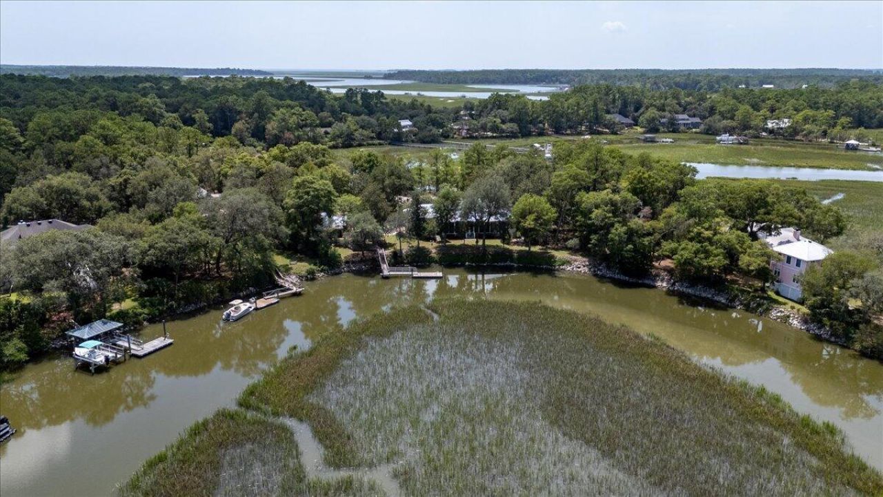 8618 Pope Landing Road Photo 55