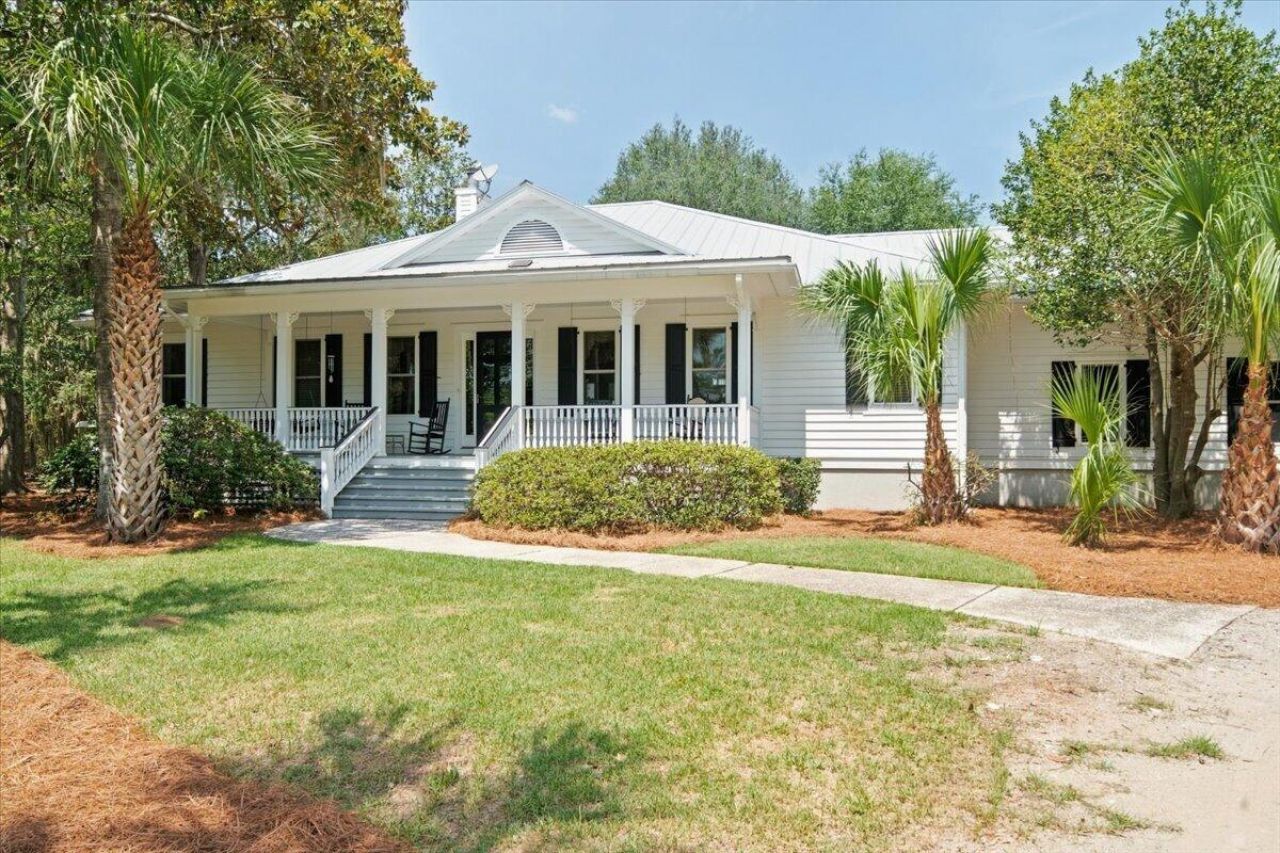 8618 Pope Landing Road Photo 6