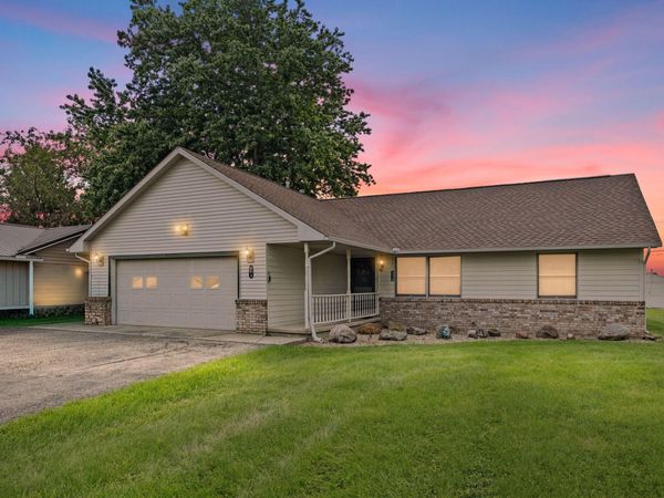 213 S Park Drive, Monticello, IN 47960
