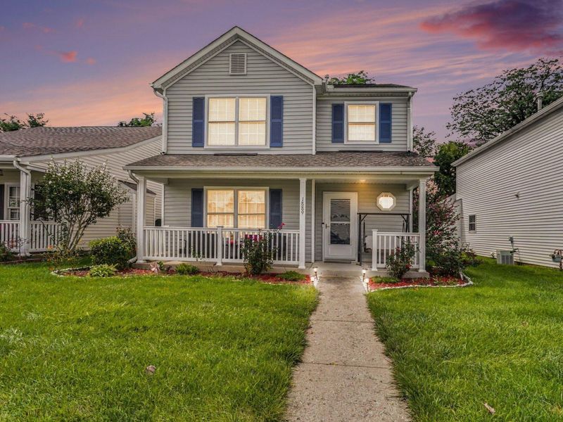 1889 Daisyfield Drive, Unit 211, Columbus, OH 43219 Photo 1