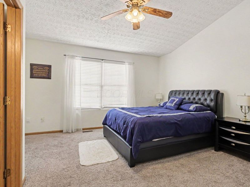 1889 Daisyfield Drive, Unit 211, Columbus, OH 43219 Photo 15