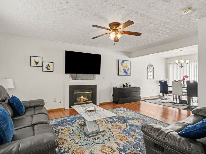 1889 Daisyfield Drive, Unit 211, Columbus, OH 43219 Photo 8