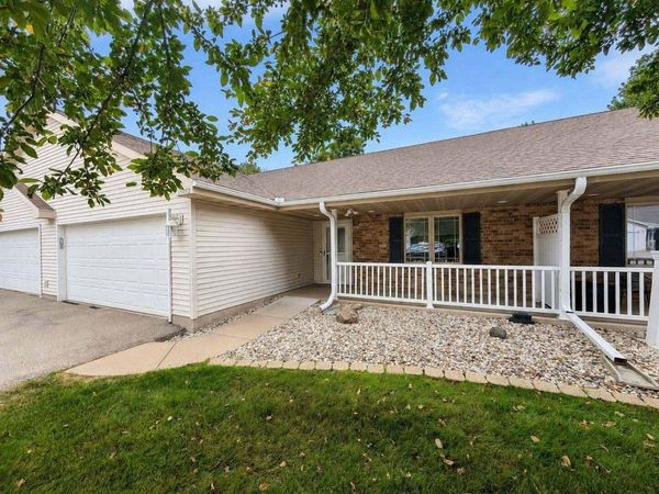 2645 Havenwood Dr, Unit C, Oshkosh, WI 54904