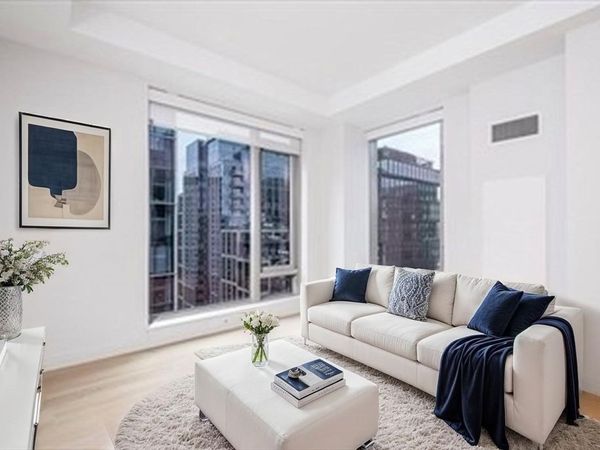 133 Seaport Blvd, Unit 1719, Boston, MA 02210